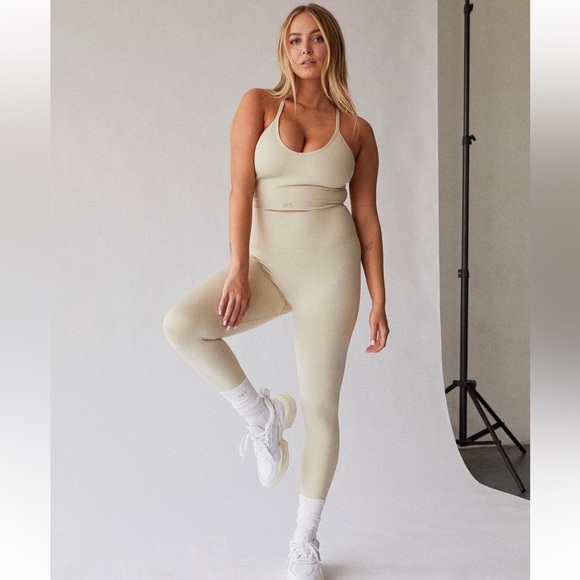 SET Active Sculptflex Ribbed Seamless Leggings Oat Milk S 7/8 Length - Picture 1 of 13